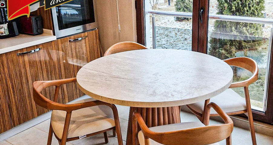Royal Traverter Masa Takımı